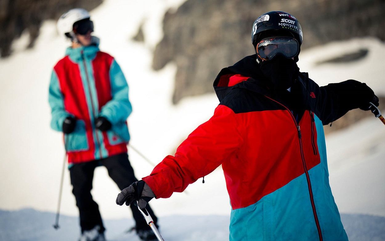 15 Best Ski Masks and Snowboard Masks
